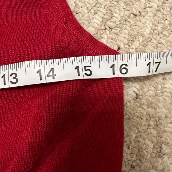 Sweater Vest Red Large - Picture 5 of 5